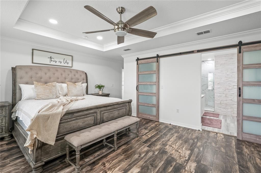 En Venta: $579,000 (4 camas, 3 baños, 3120 Pies cuadrados)