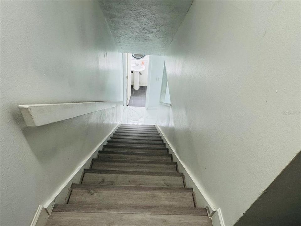 For Rent: $2,100 (2 beds, 2 baths, 1248 Square Feet)