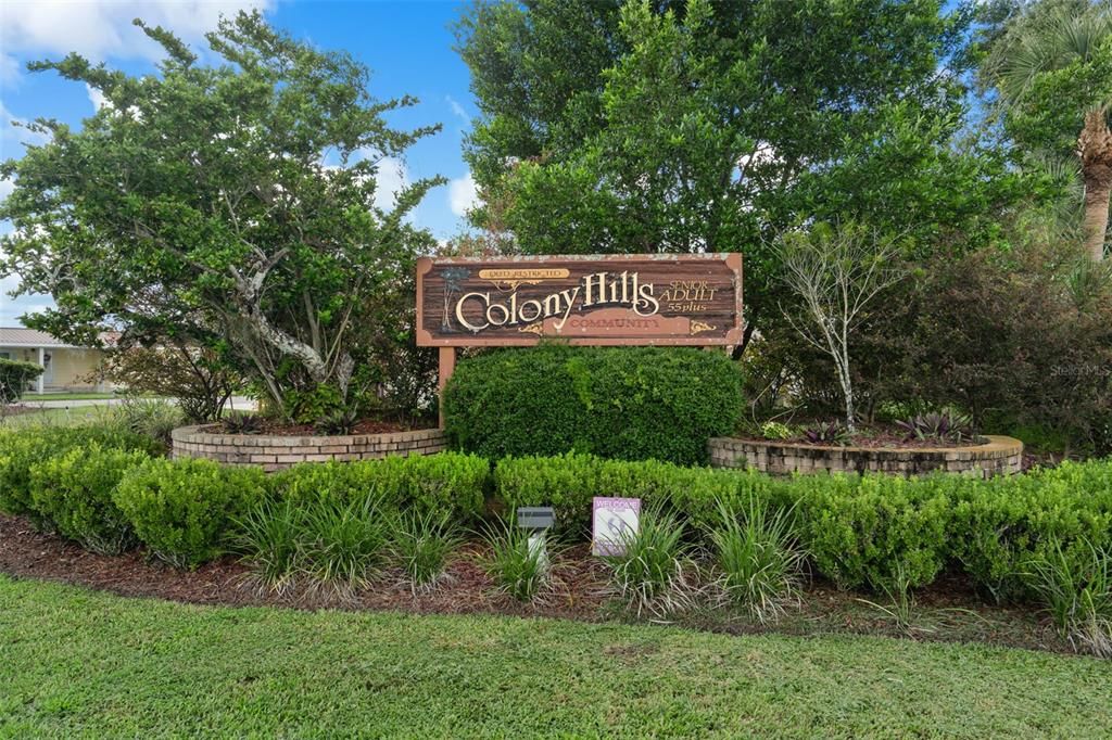 For Sale: $149,900 (2 beds, 2 baths, 1043 Square Feet)