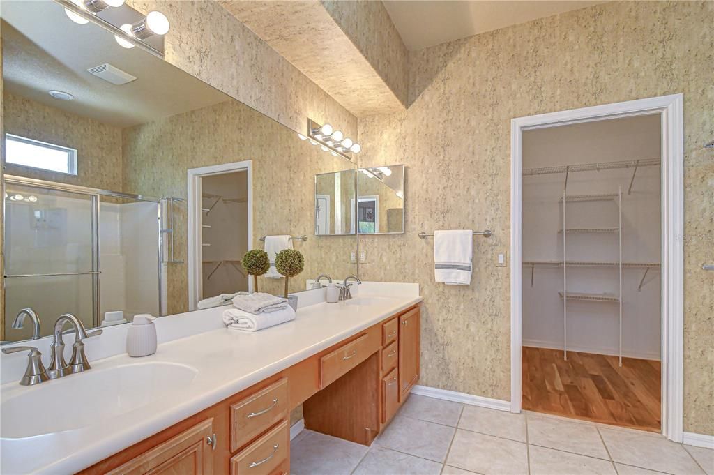 出租: $2,500 (3 贝兹, 2 浴室, 1666 平方英尺)