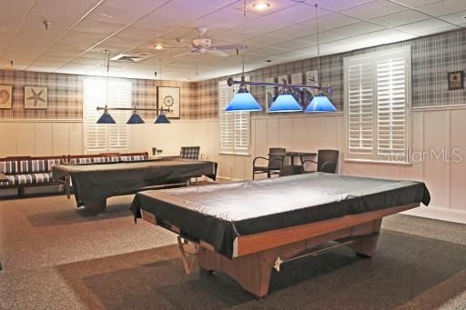 For Sale: $195,000 (1 beds, 1 baths, 893 Square Feet)