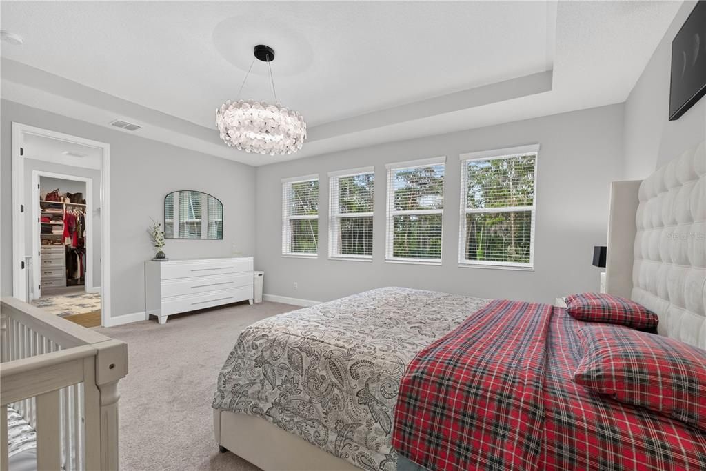 For Sale: $749,900 (5 beds, 4 baths, 3291 Square Feet)