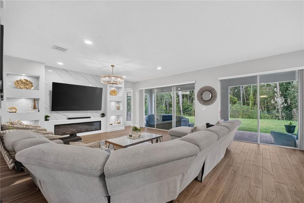For Sale: $749,900 (5 beds, 4 baths, 3291 Square Feet)