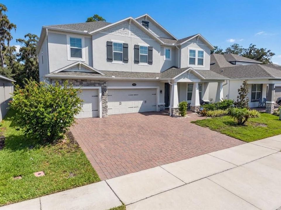 For Sale: $749,900 (5 beds, 4 baths, 3291 Square Feet)