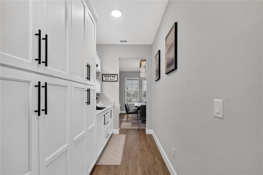 For Sale: $749,900 (5 beds, 4 baths, 3291 Square Feet)