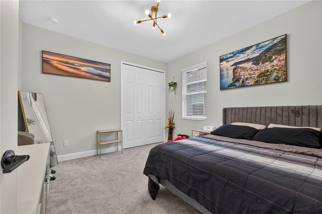 For Sale: $749,900 (5 beds, 4 baths, 3291 Square Feet)