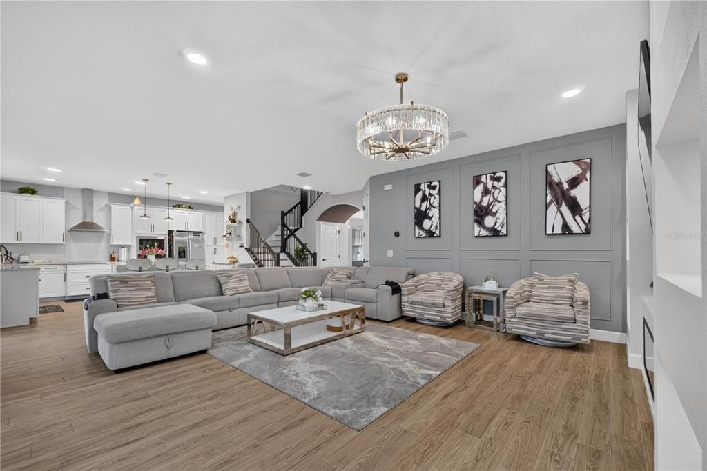 For Sale: $749,900 (5 beds, 4 baths, 3291 Square Feet)