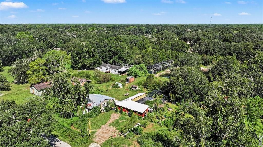 For Sale: $350,000 (2 beds, 1 baths, 898 Square Feet)
