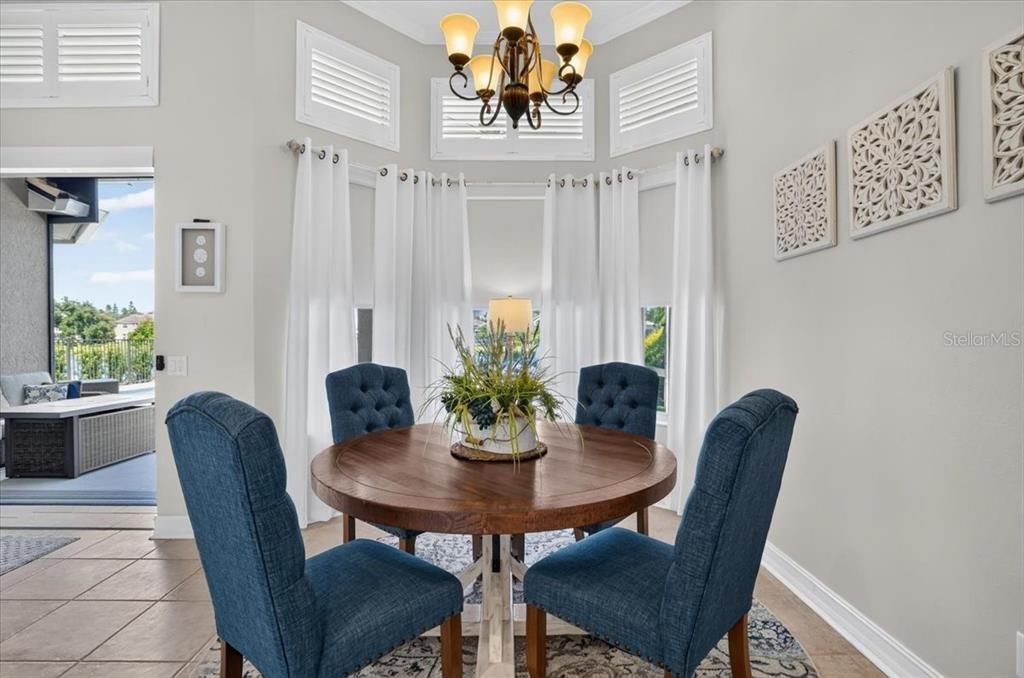For Sale: $1,021,000 (3 beds, 2 baths, 2084 Square Feet)