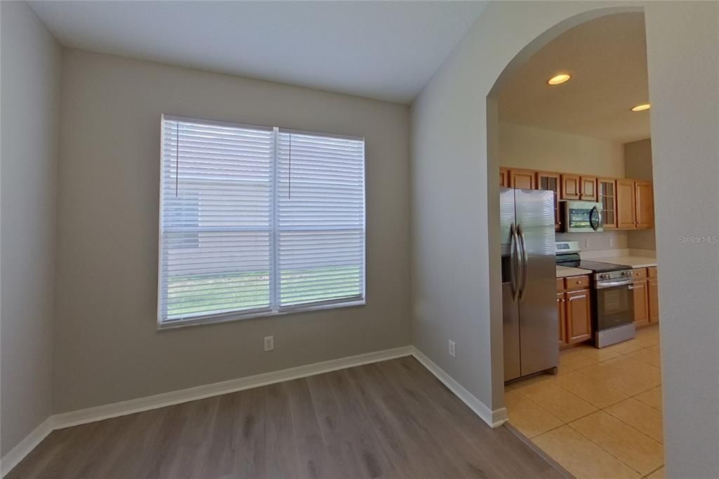 For Rent: $2,249 (3 beds, 2 baths, 1759 Square Feet)