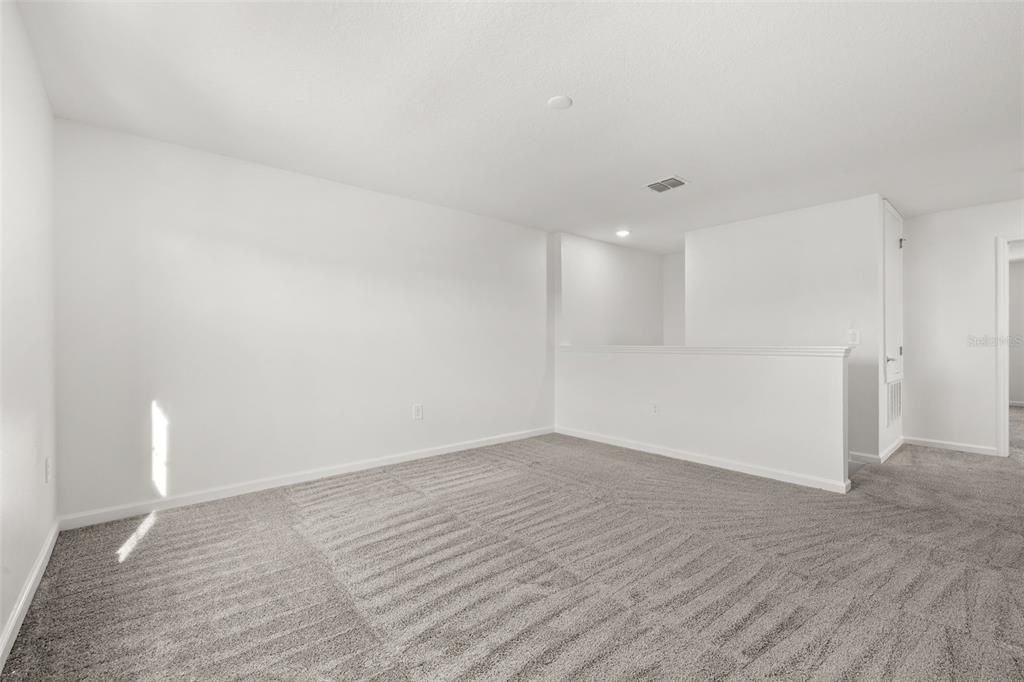 For Sale: $345,000 (4 beds, 2 baths, 2635 Square Feet)