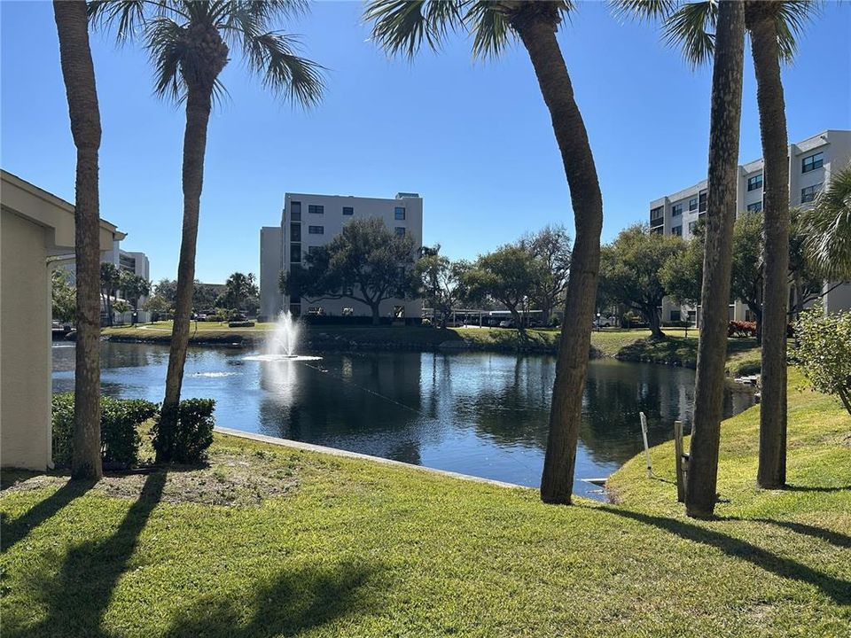 For Rent: $2,100 (2 beds, 2 baths, 1030 Square Feet)