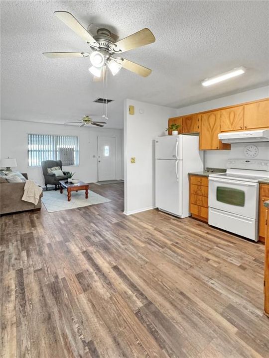 En Venta: $220,000 (2 camas, 1 baños, 1073 Pies cuadrados)