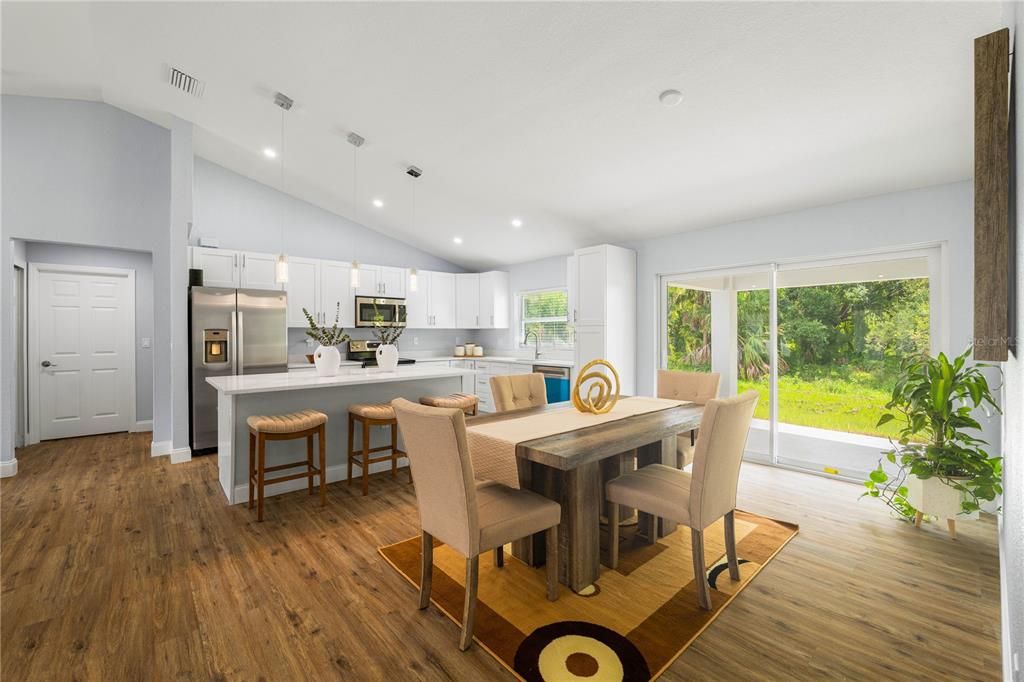 En Venta: $324,900 (3 camas, 2 baños, 1534 Pies cuadrados)