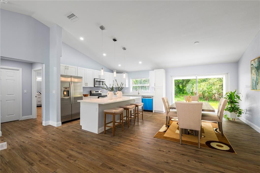 En Venta: $324,900 (3 camas, 2 baños, 1534 Pies cuadrados)