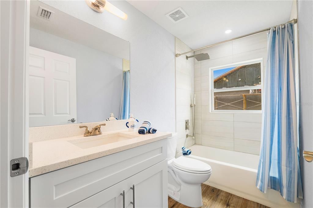 En Venta: $324,900 (3 camas, 2 baños, 1534 Pies cuadrados)