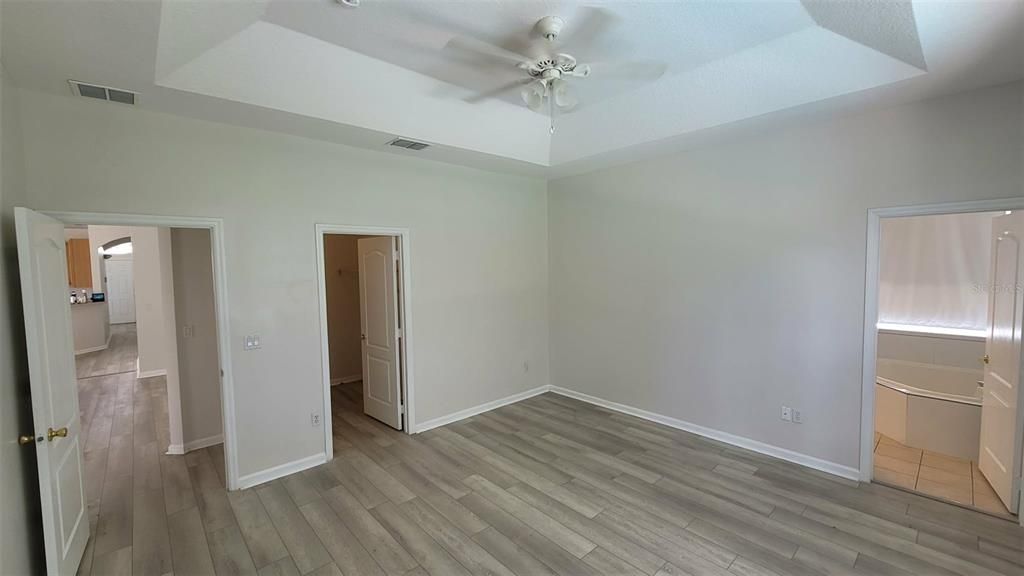 For Rent: $2,500 (4 beds, 2 baths, 2087 Square Feet)