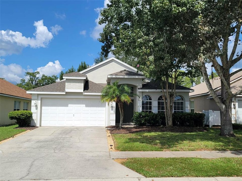 For Rent: $2,500 (4 beds, 2 baths, 2087 Square Feet)