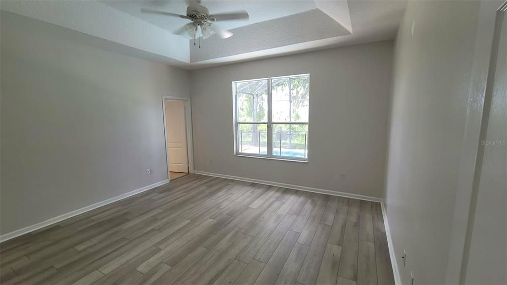For Rent: $2,500 (4 beds, 2 baths, 2087 Square Feet)