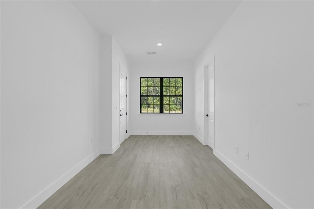 For Sale: $399,000 (4 beds, 3 baths, 2222 Square Feet)