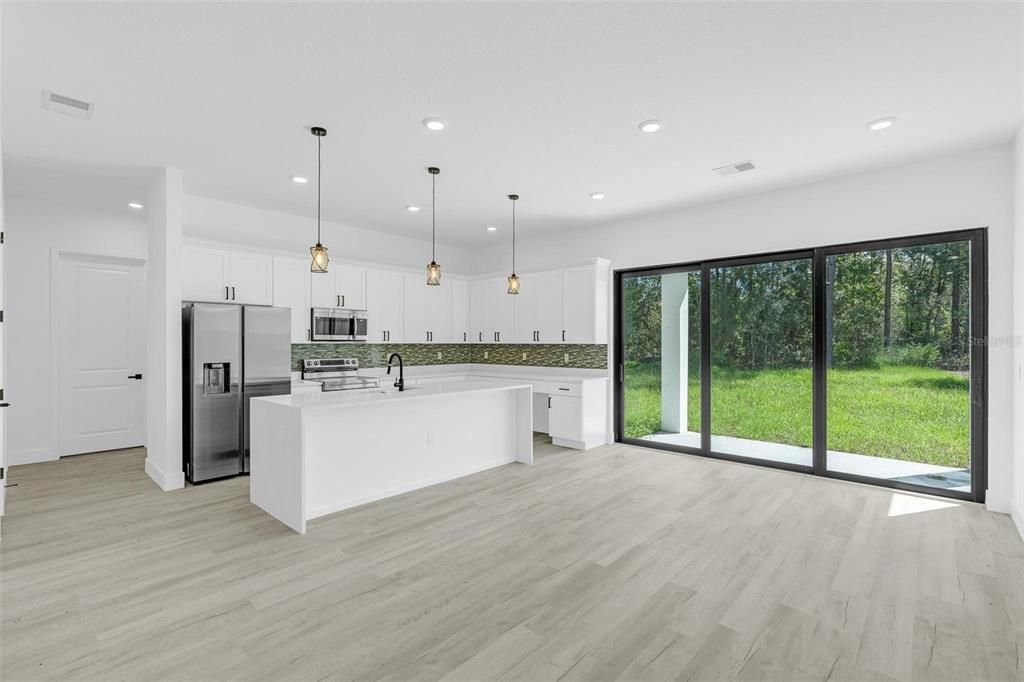 For Sale: $399,000 (4 beds, 3 baths, 2222 Square Feet)