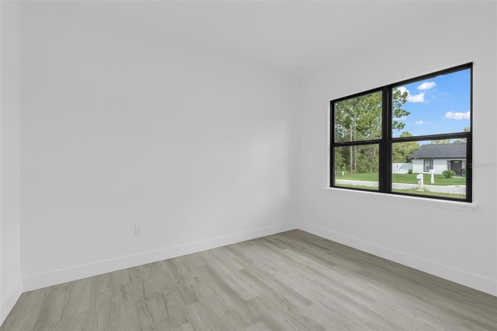 For Sale: $399,000 (4 beds, 3 baths, 2222 Square Feet)