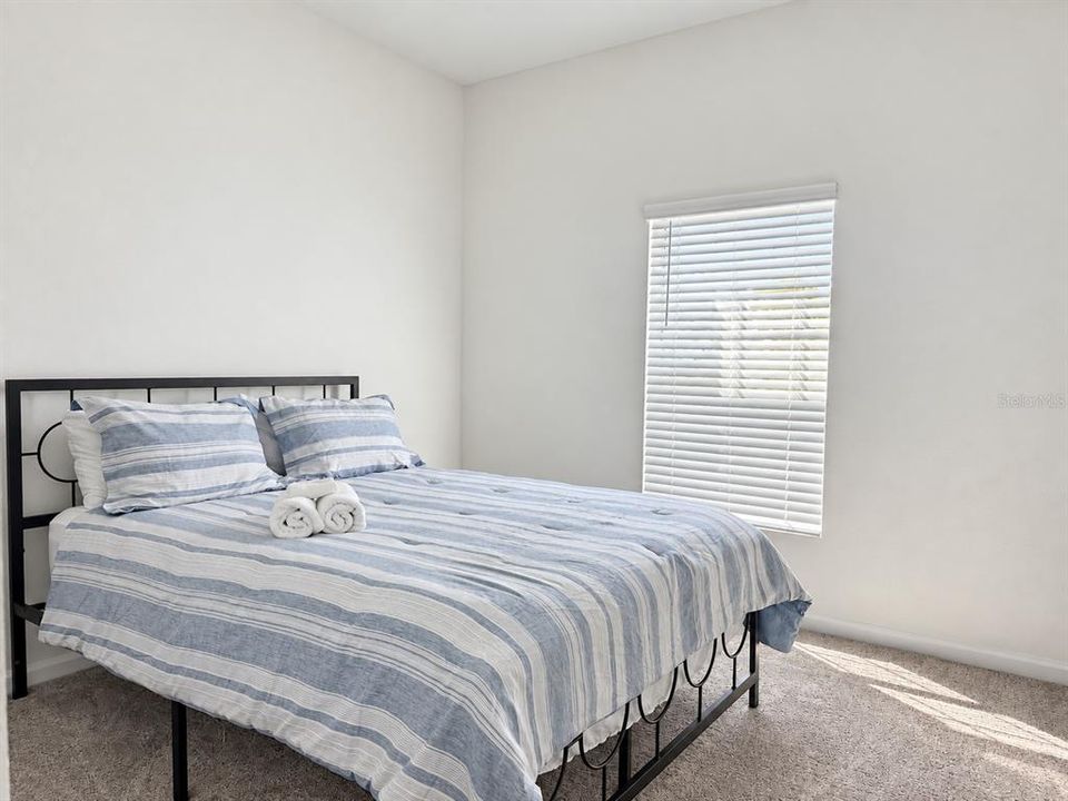En Renta: $2,520 (4 camas, 2 baños, 1853 Pies cuadrados)