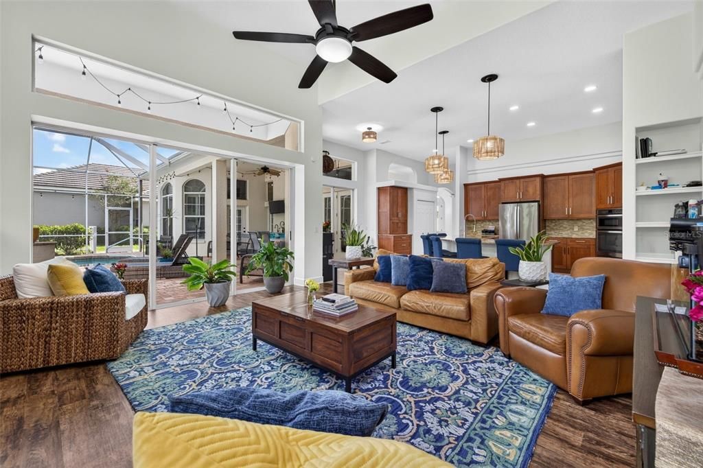 For Sale: $899,000 (5 beds, 4 baths, 3212 Square Feet)