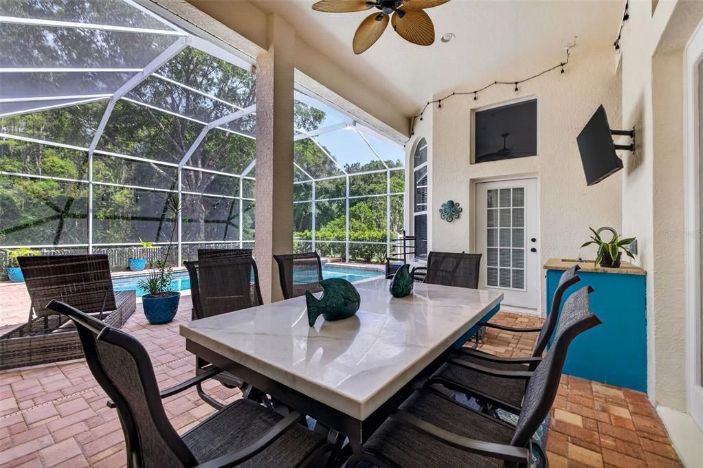 For Sale: $899,000 (5 beds, 4 baths, 3212 Square Feet)