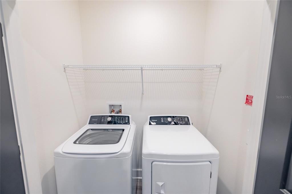 For Rent: $1,820 (1 beds, 1 baths, 684 Square Feet)
