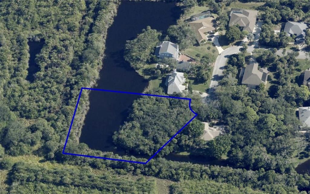 На продажу: $380,000 (1.69 acres)