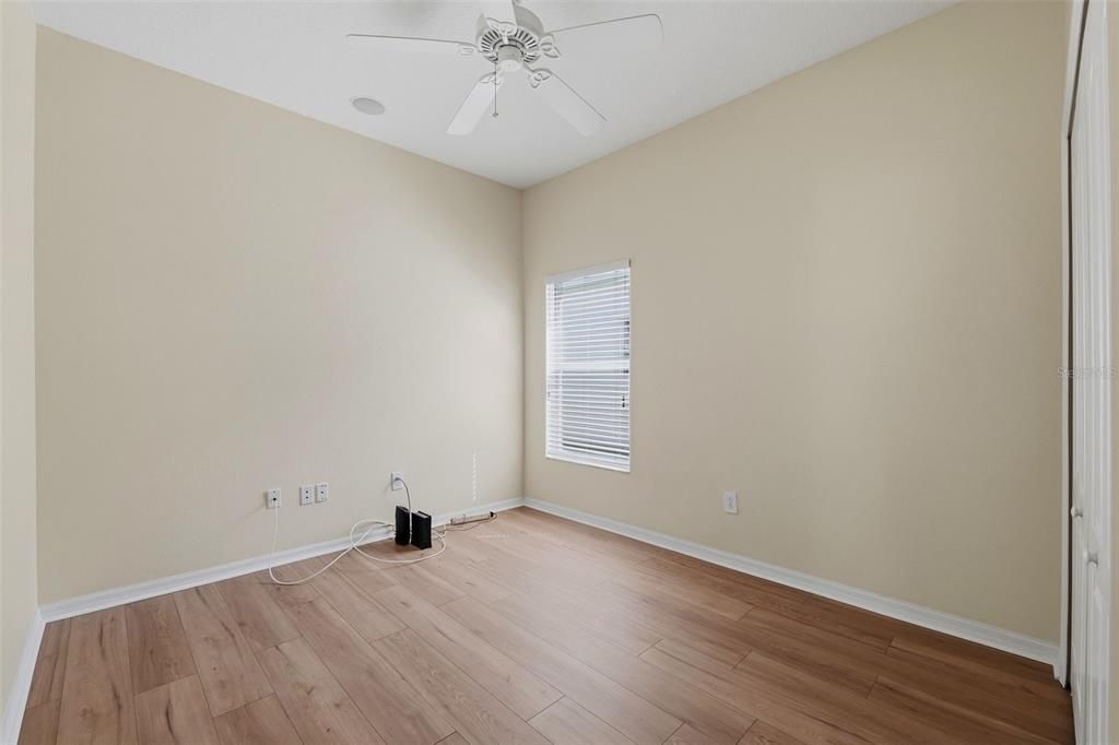 For Sale: $360,000 (3 beds, 2 baths, 1819 Square Feet)