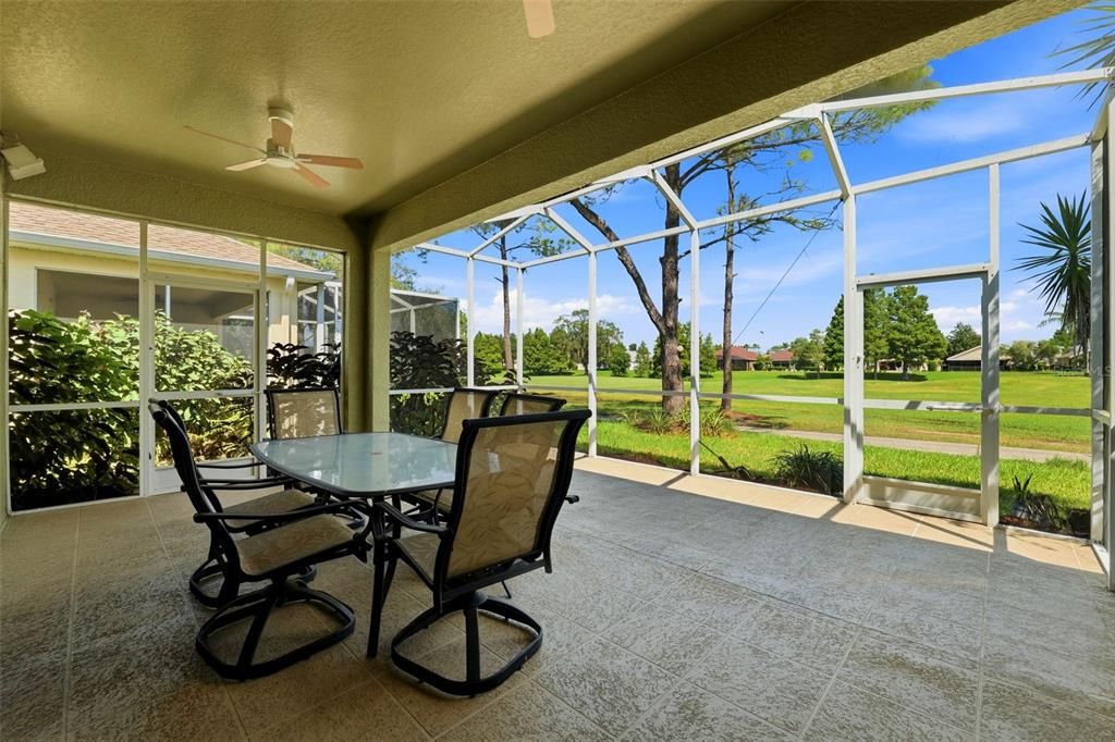 For Sale: $360,000 (3 beds, 2 baths, 1819 Square Feet)