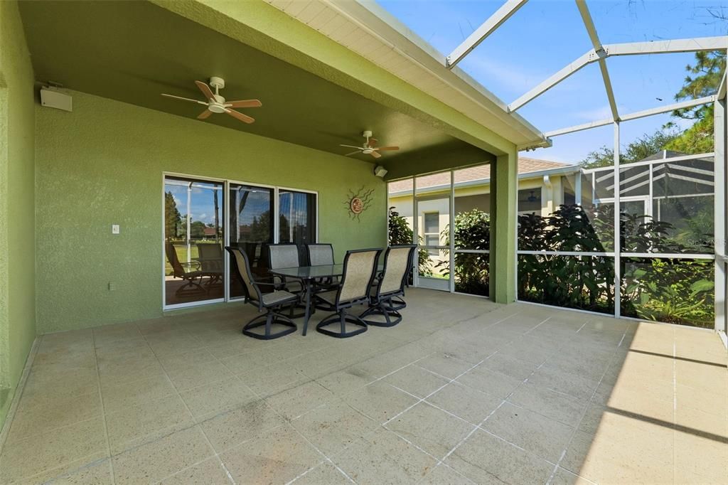 For Sale: $360,000 (3 beds, 2 baths, 1819 Square Feet)