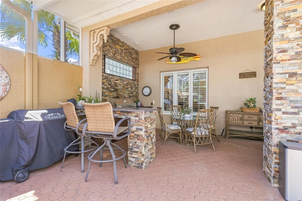 For Sale: $749,000 (3 beds, 2 baths, 2638 Square Feet)