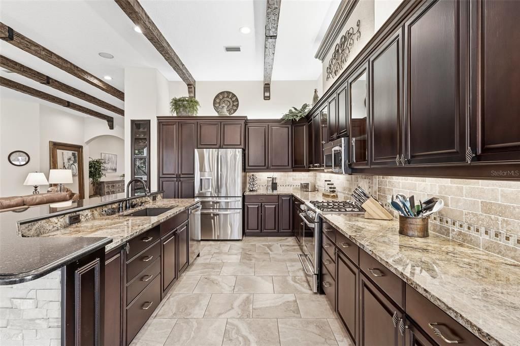 For Sale: $749,000 (3 beds, 2 baths, 2638 Square Feet)