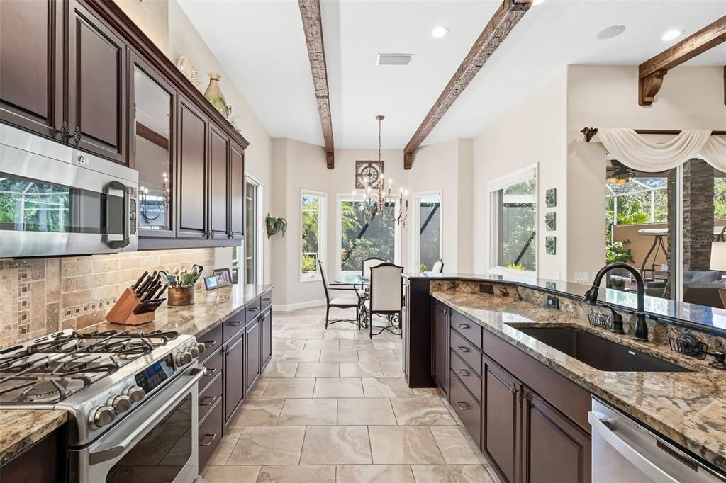 For Sale: $749,000 (3 beds, 2 baths, 2638 Square Feet)