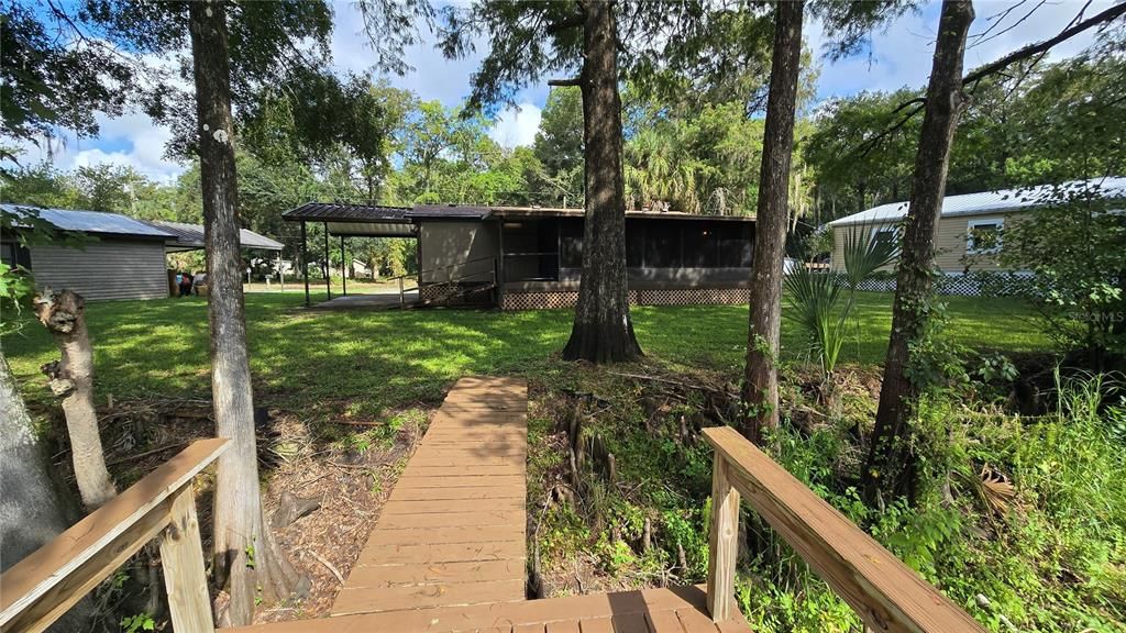 For Sale: $219,000 (3 beds, 2 baths, 960 Square Feet)