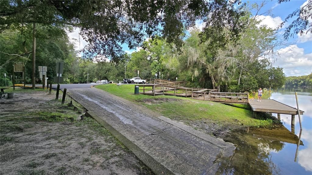 For Sale: $219,000 (3 beds, 2 baths, 960 Square Feet)