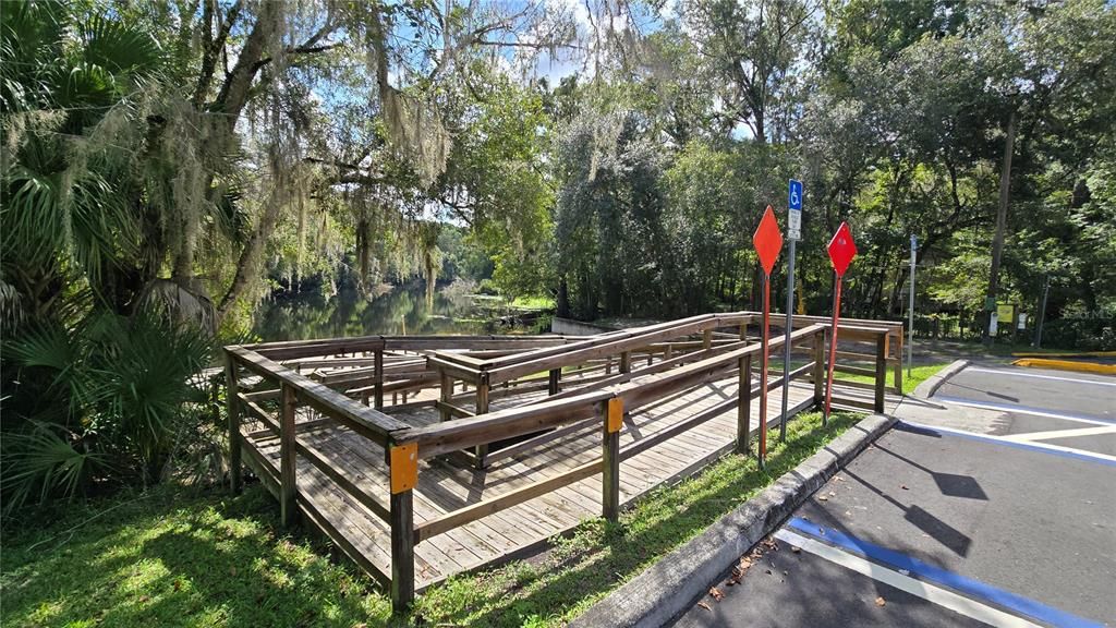For Sale: $219,000 (3 beds, 2 baths, 960 Square Feet)