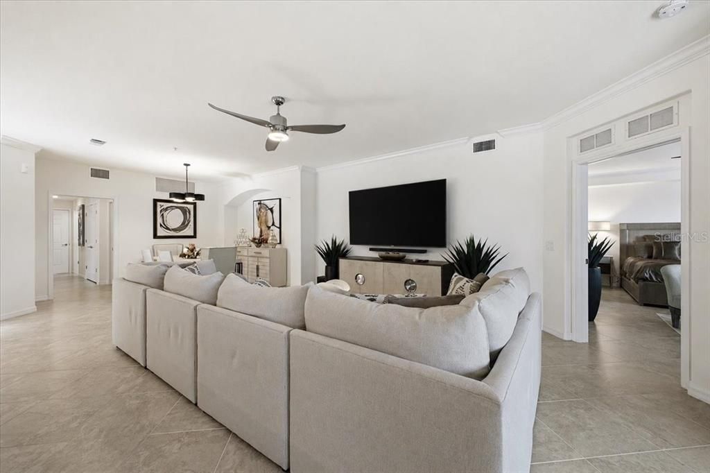 For Rent: $6,500 (3 beds, 2 baths, 1737 Square Feet)
