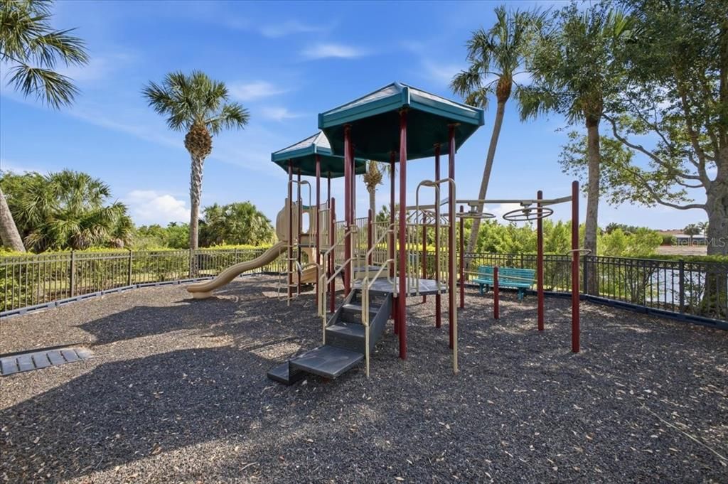 For Rent: $6,500 (3 beds, 2 baths, 1737 Square Feet)