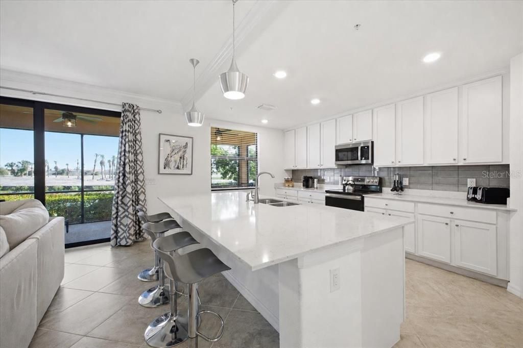 For Rent: $6,500 (3 beds, 2 baths, 1737 Square Feet)