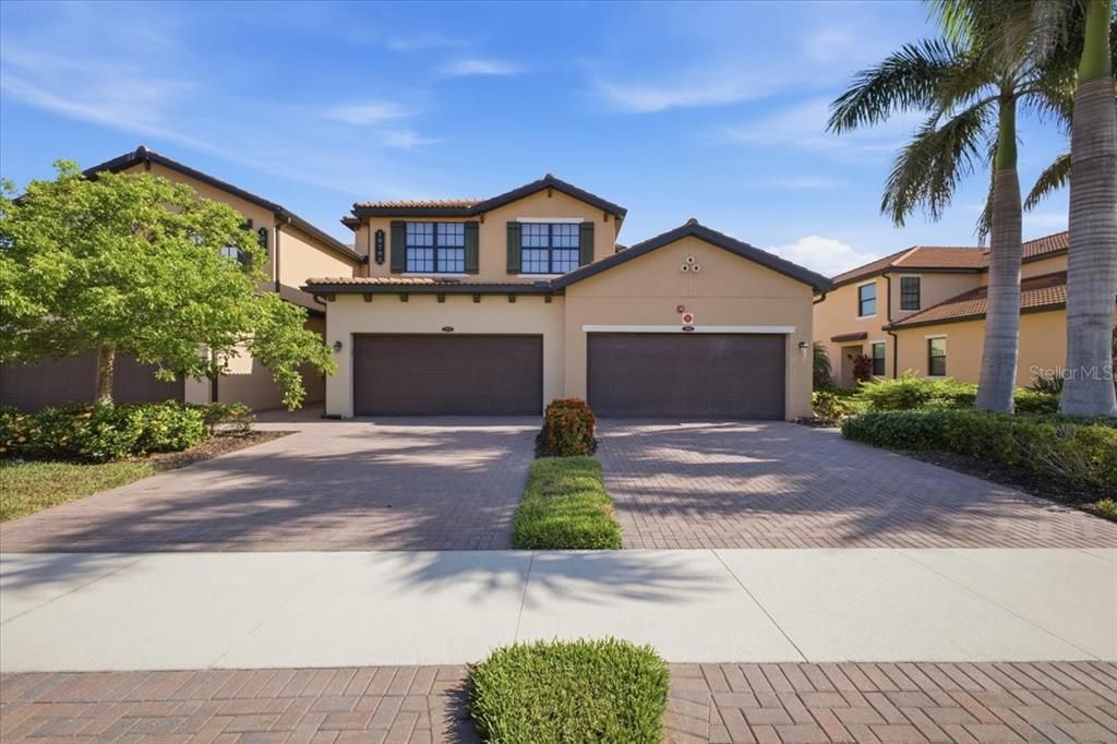 For Rent: $6,500 (3 beds, 2 baths, 1737 Square Feet)