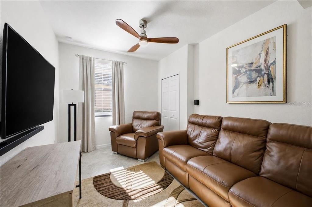 For Rent: $6,500 (3 beds, 2 baths, 1737 Square Feet)