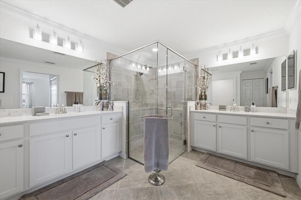 For Rent: $6,500 (3 beds, 2 baths, 1737 Square Feet)