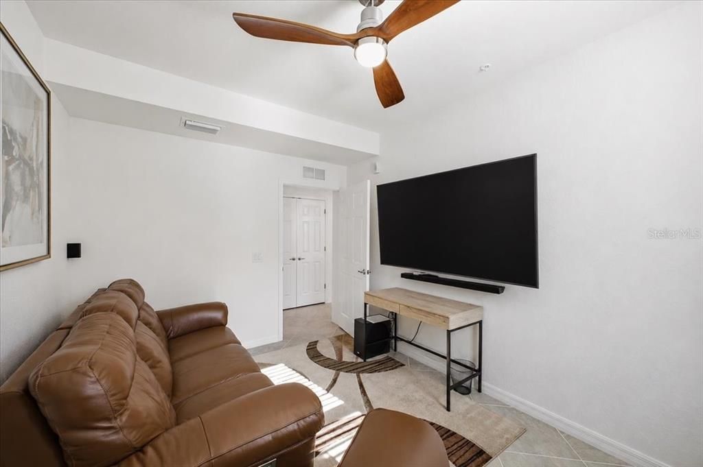 For Rent: $6,500 (3 beds, 2 baths, 1737 Square Feet)