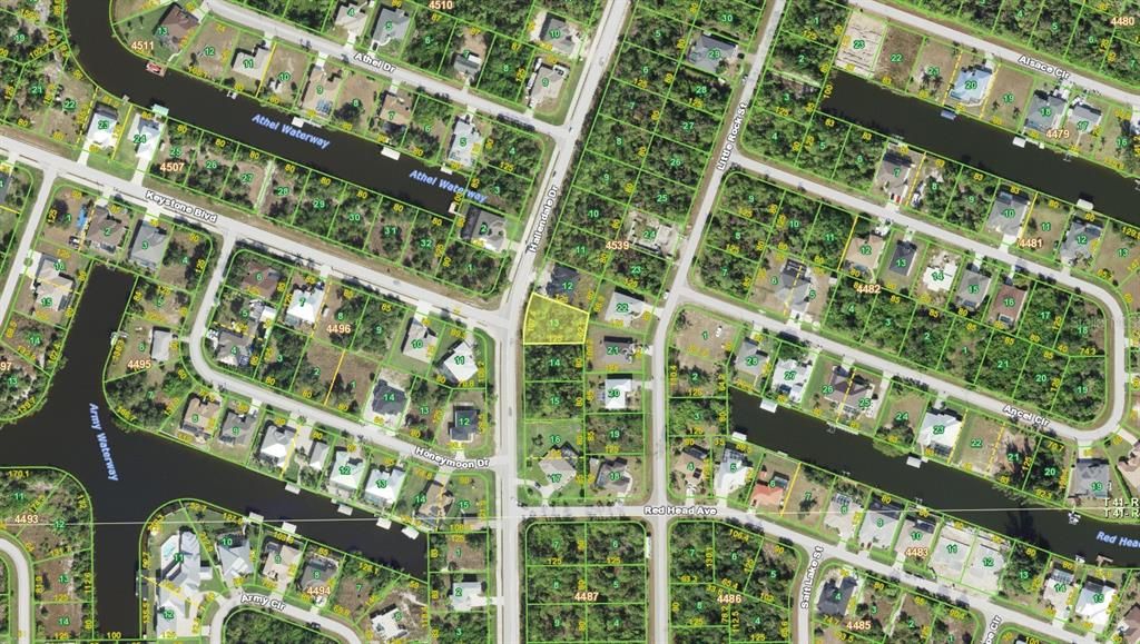 待售: $19,900 (0.24 acres)