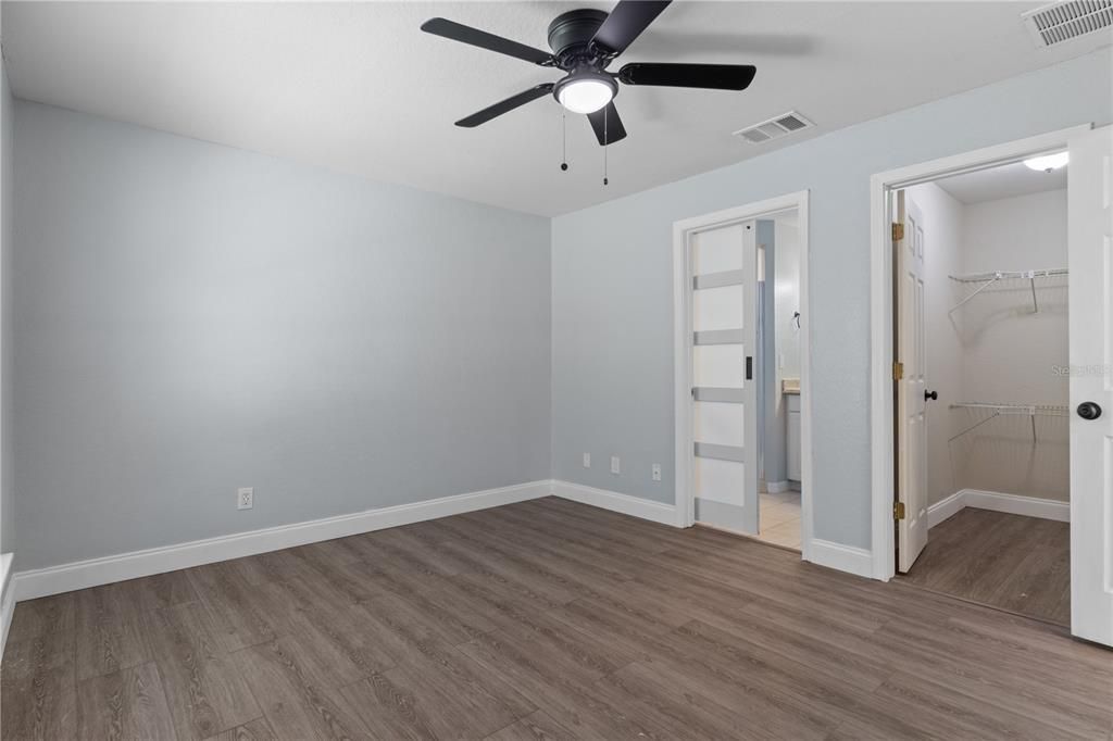 For Sale: $210,000 (3 beds, 2 baths, 1232 Square Feet)