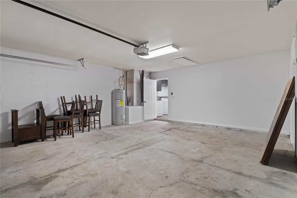 For Sale: $210,000 (3 beds, 2 baths, 1232 Square Feet)